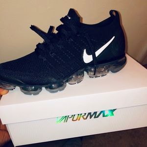 VaporMax 💪🏾 size 11.5 Brand New in Box !